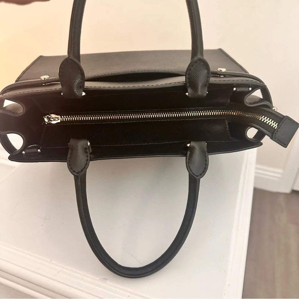 Kate Spade‎ Staci Saffiano Satchel Purse Black, Medium Size Crossbody